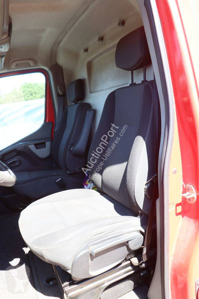 عربة نفعية Renault