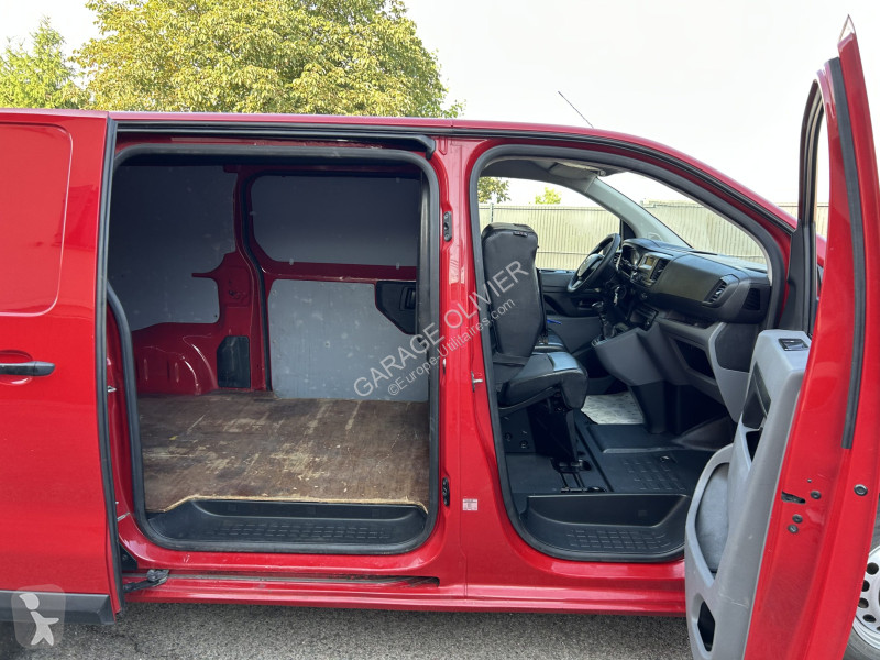 Véhicule utilitaire Toyota Proace Médium 2.0...