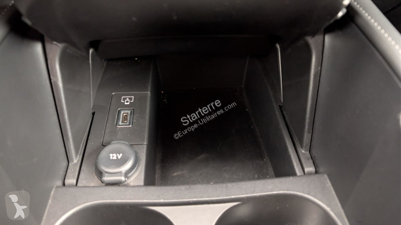 Véhicule utilitaire DS