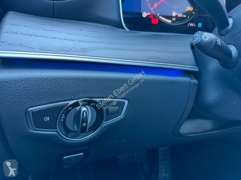 Mercedes E 300 d  T 4M A...