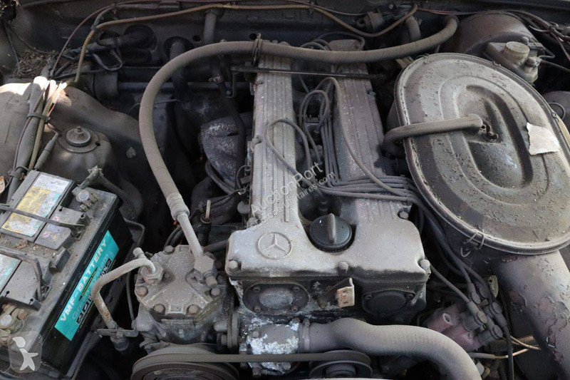 Véhicule utilitaire Mercedes SEL