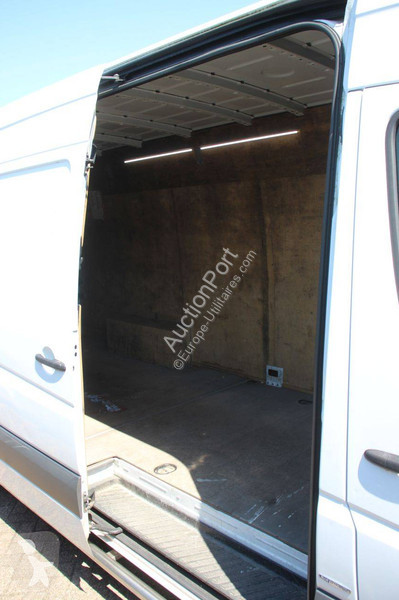 Véhicule utilitaire Mercedes