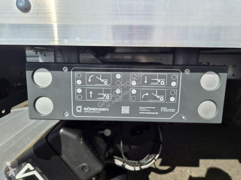 Véhicule utilitaire Iveco 35-180 HI-MATIC...