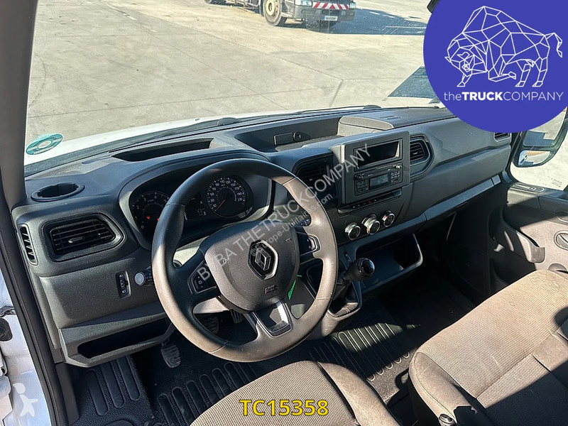 Véhicule utilitaire Renault 145.35 klubb