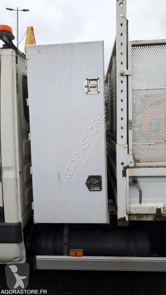 Véhicule utilitaire Iveco 35C14G