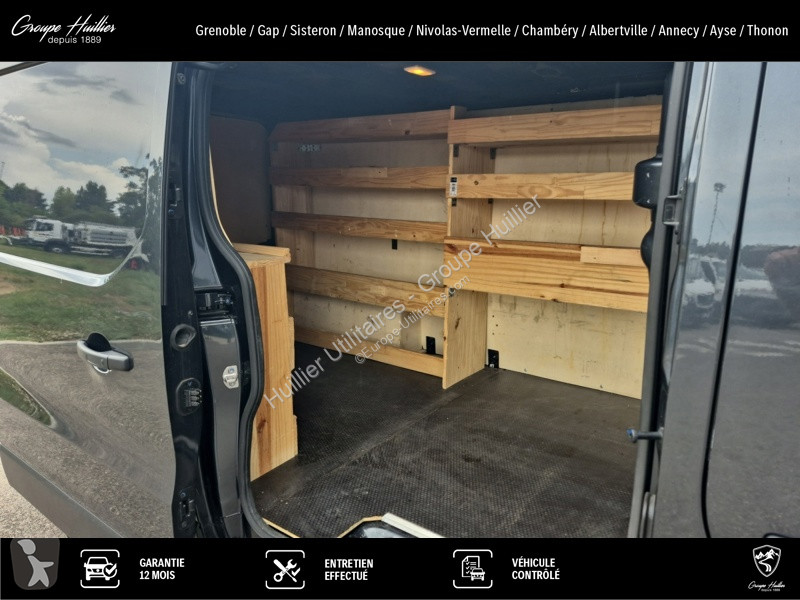 Veículo utilitário Renault Fourgon L2H1 3T RED...