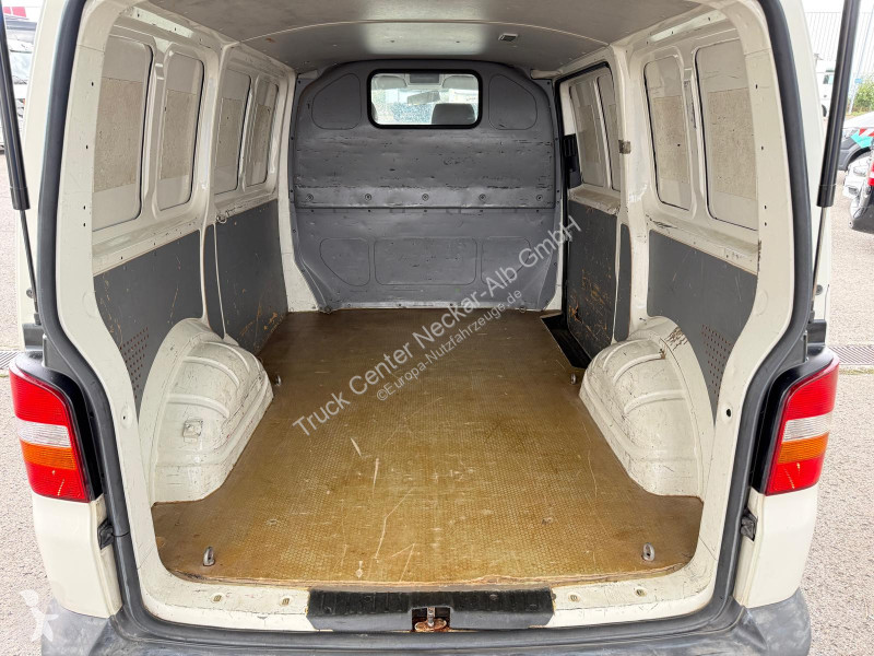 Véhicule utilitaire Volkswagen T5 1.9TDI AHK 3...
