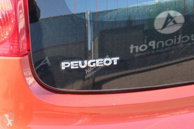 Véhicule utilitaire Peugeot