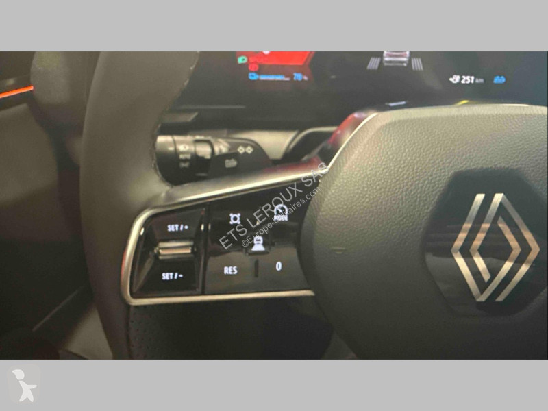 Véhicule utilitaire Renault MEGANE E-TECH