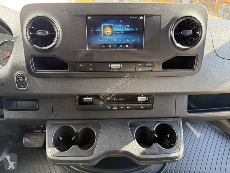 Véhicule utilitaire Mercedes 315 1.9 CDI L2H2...