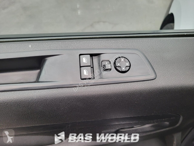 Véhicule utilitaire Fiat 145PK