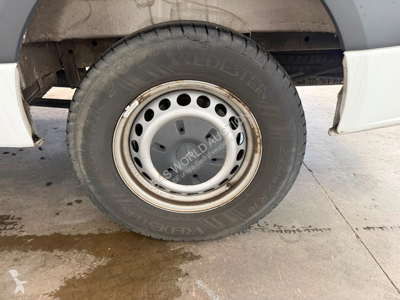 Véhicule utilitaire Mercedes 316 2.2 CDI L2H2...