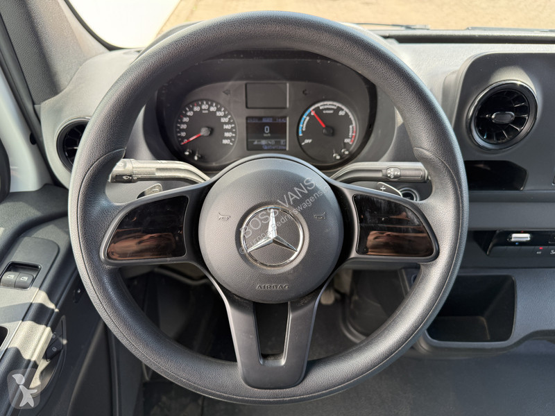 Véhicule utilitaire Mercedes 312 55kWh L2H2...