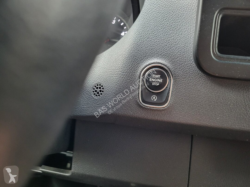 Véhicule utilitaire Mercedes 317 CDI