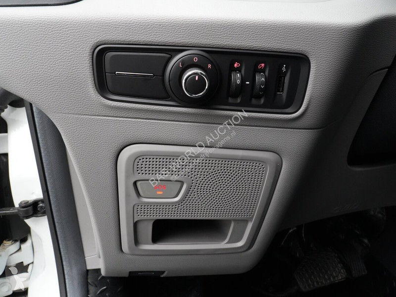 Véhicule utilitaire Maxus e 9 e 9