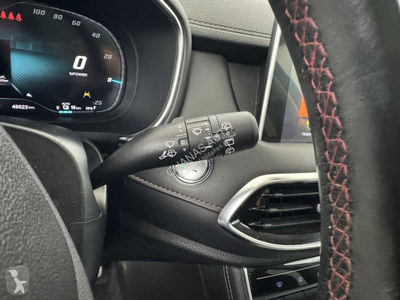 Véhicule utilitaire MG 1.5T GDI PHEV Luxury
