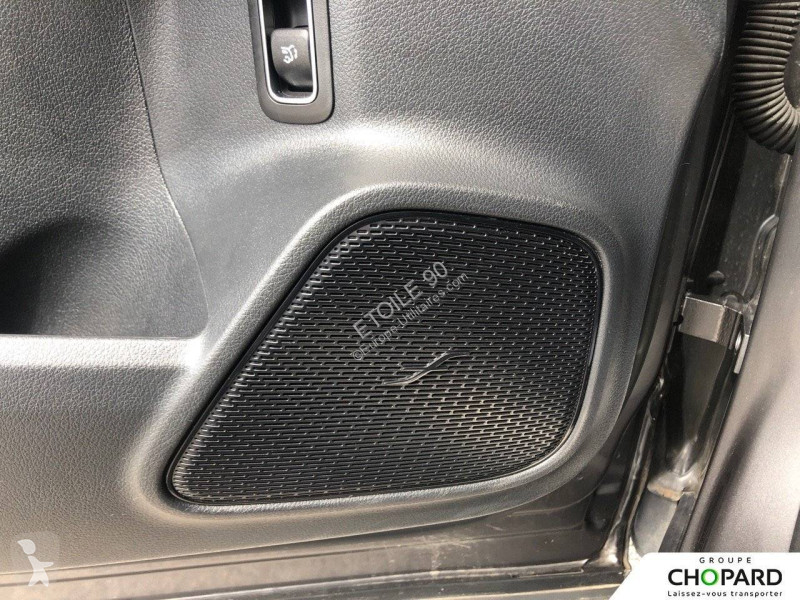 Véhicule utilitaire Mercedes GLB 200 d 8G-DCT