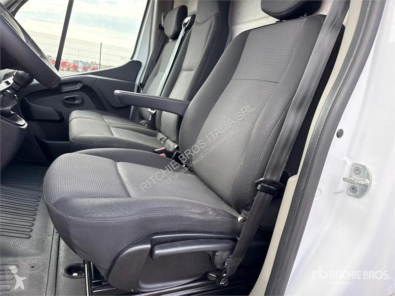 Furgoneta Renault 2.3DCI