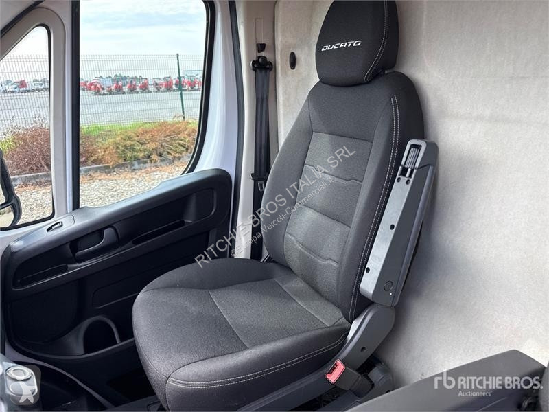 Комерційні автомобілі Fiat 2.2 Mjet
