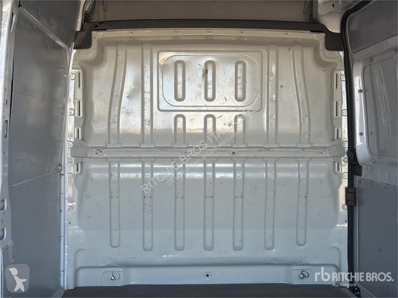 Véhicule utilitaire Opel