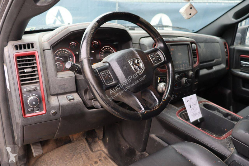 Véhicule utilitaire Dodge Ram1500