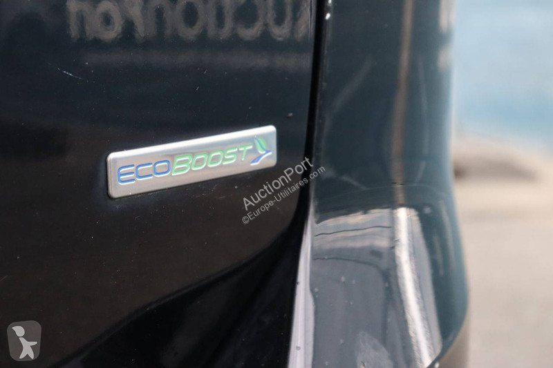 Furgoneta Ford Grand