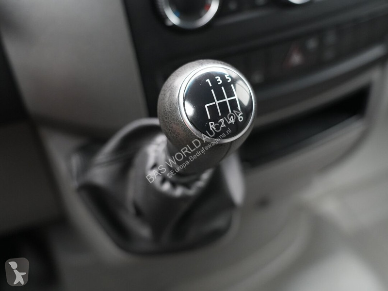 Лекотоварен автомобил Volkswagen 109pk