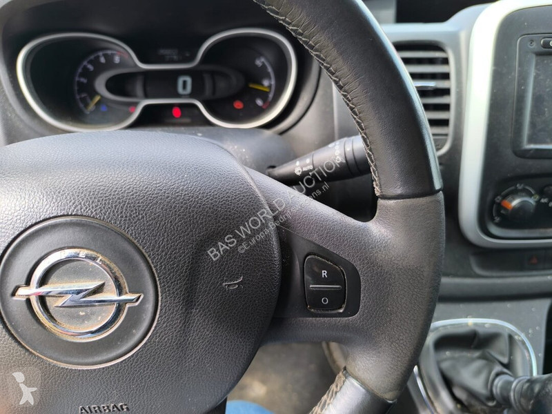 Лекотоварен автомобил Opel 120PK
