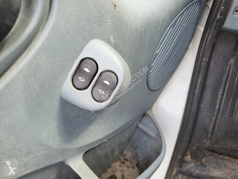 Furgoneta Ford 110pk