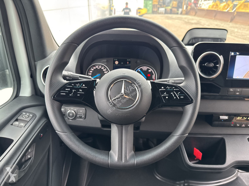 Лекотоварен автомобил Mercedes 314 Pro 81kWh...