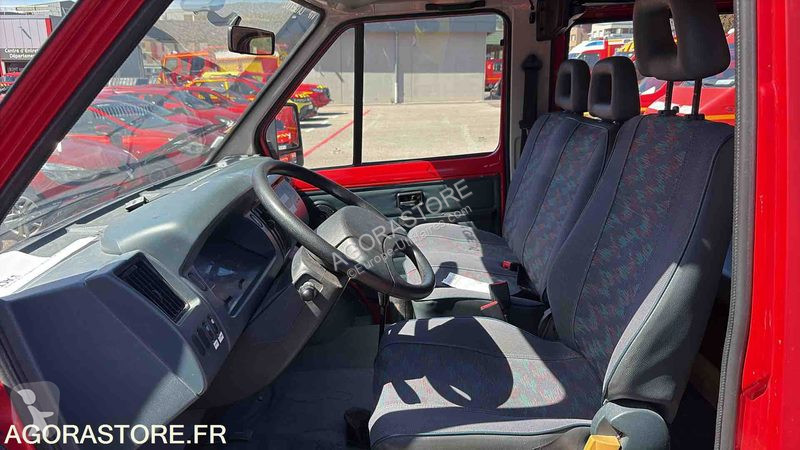 Лекотоварен автомобил Renault TRAFIC