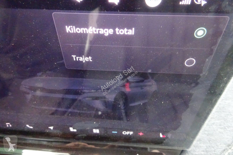 Лекотоварен автомобил Skoda ELROQ 60 204 BVA
