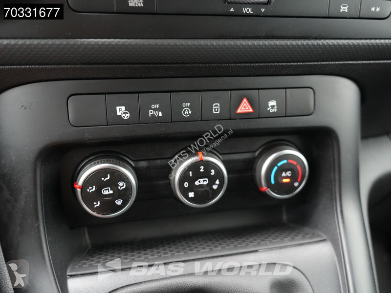 Furgoneta Mercedes 112 CDI L2H1 LED Airco...