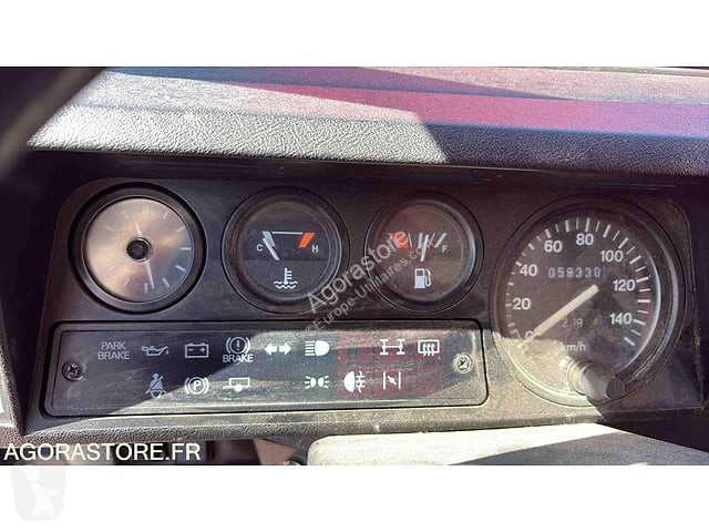 Коммерческий автомобиль