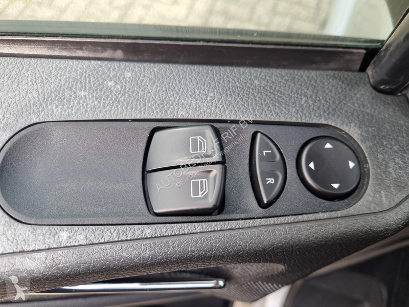 Furgoneta Mercedes 113 CDI 9 Persoons Airco L2...