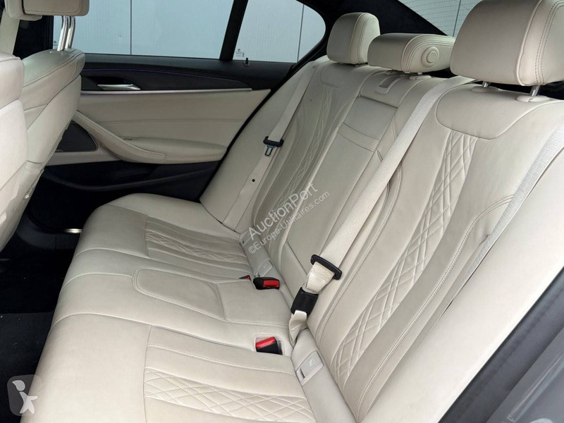 BMW  545E XDRIVE van