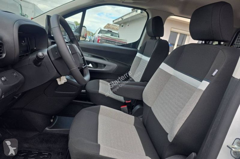 Véhicule utilitaire Citroën  BERLINGO CABINE...