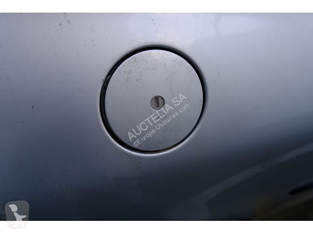 Коммерческий автомобиль Peugeot 208