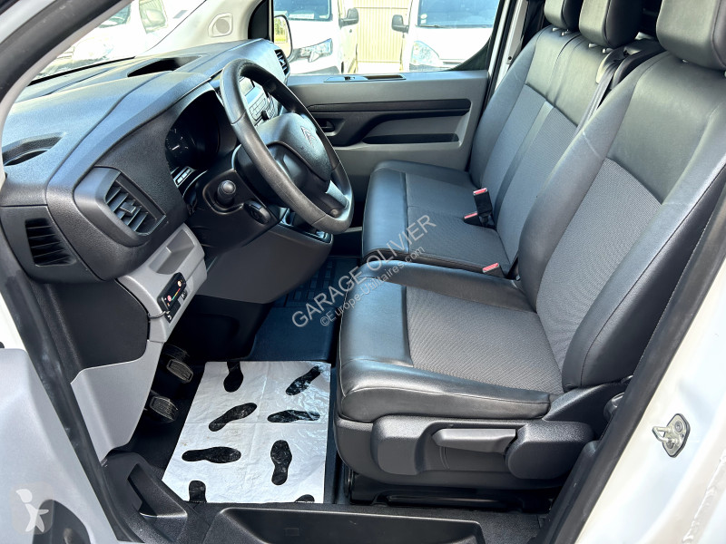 Коммерческий автомобиль Citroën M Bluehdi 120...