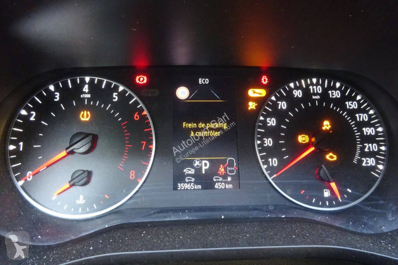 Коммерческий автомобиль Renault ARKANA 1,3 TCE...