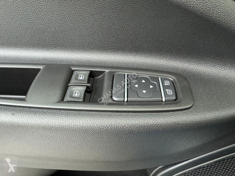Véhicule utilitaire Renault R110 ACHAT INTEGRAL...