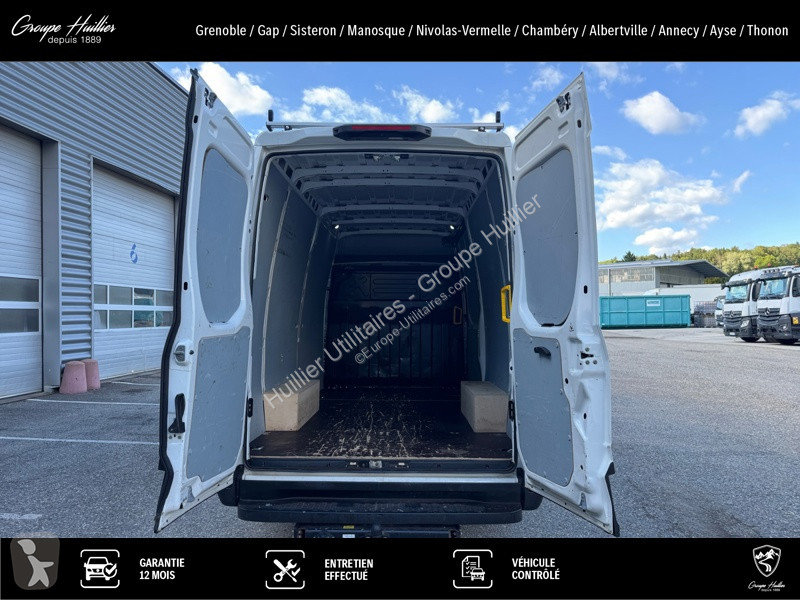 Furgoneta Iveco Fourgon HKa 35 S 18 V Radstand...