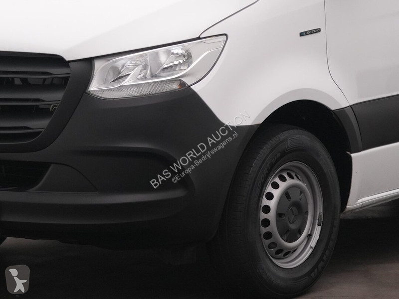 Haszongépjármű Mercedes 312