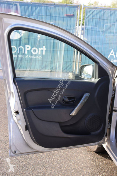 Haszongépjármű Dacia