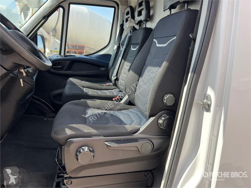Veículo utilitário Iveco 35C14NV 3520 H2 BLE P....