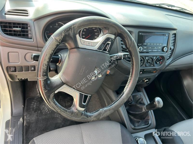Veículo utilitário Mitsubishi