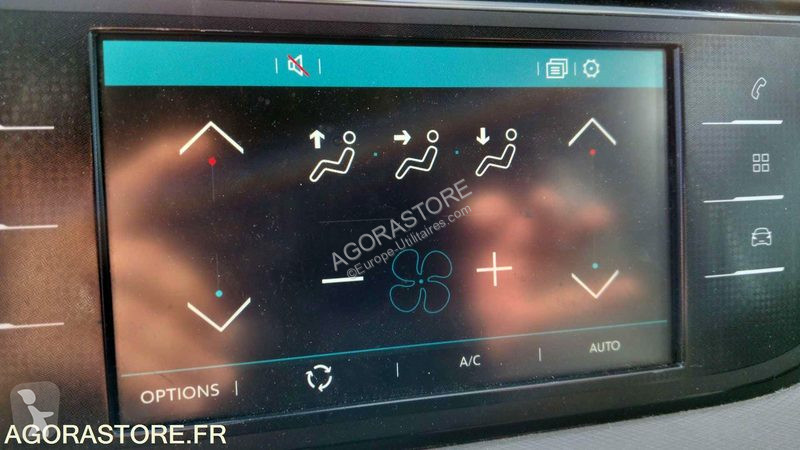 Véhicule utilitaire Citroën C4