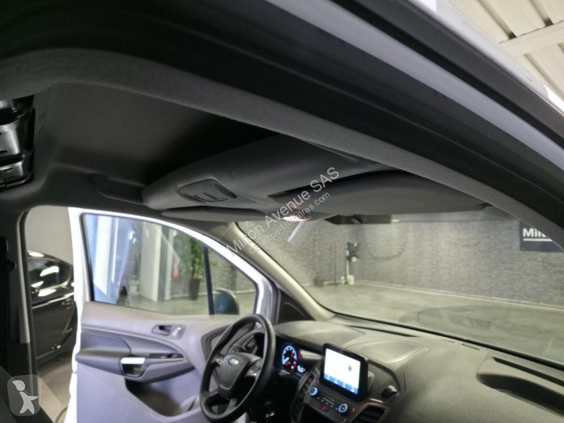 Véhicule utilitaire Ford