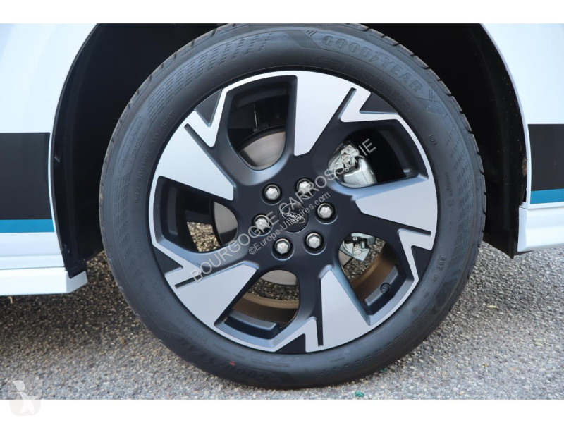 Véhicule utilitaire Ford