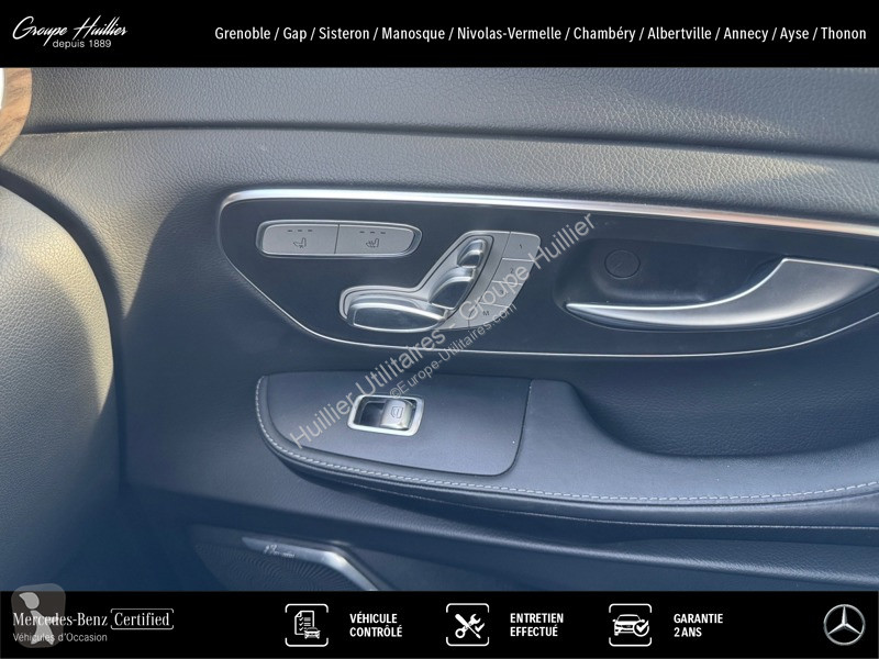 Véhicule utilitaire Mercedes 300 d 4MATIC...